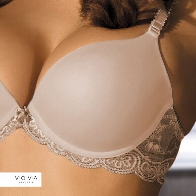 Snejanna molded push-up bra 2