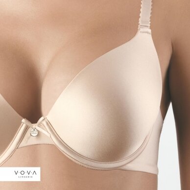 Victoria molded push-up bra 1